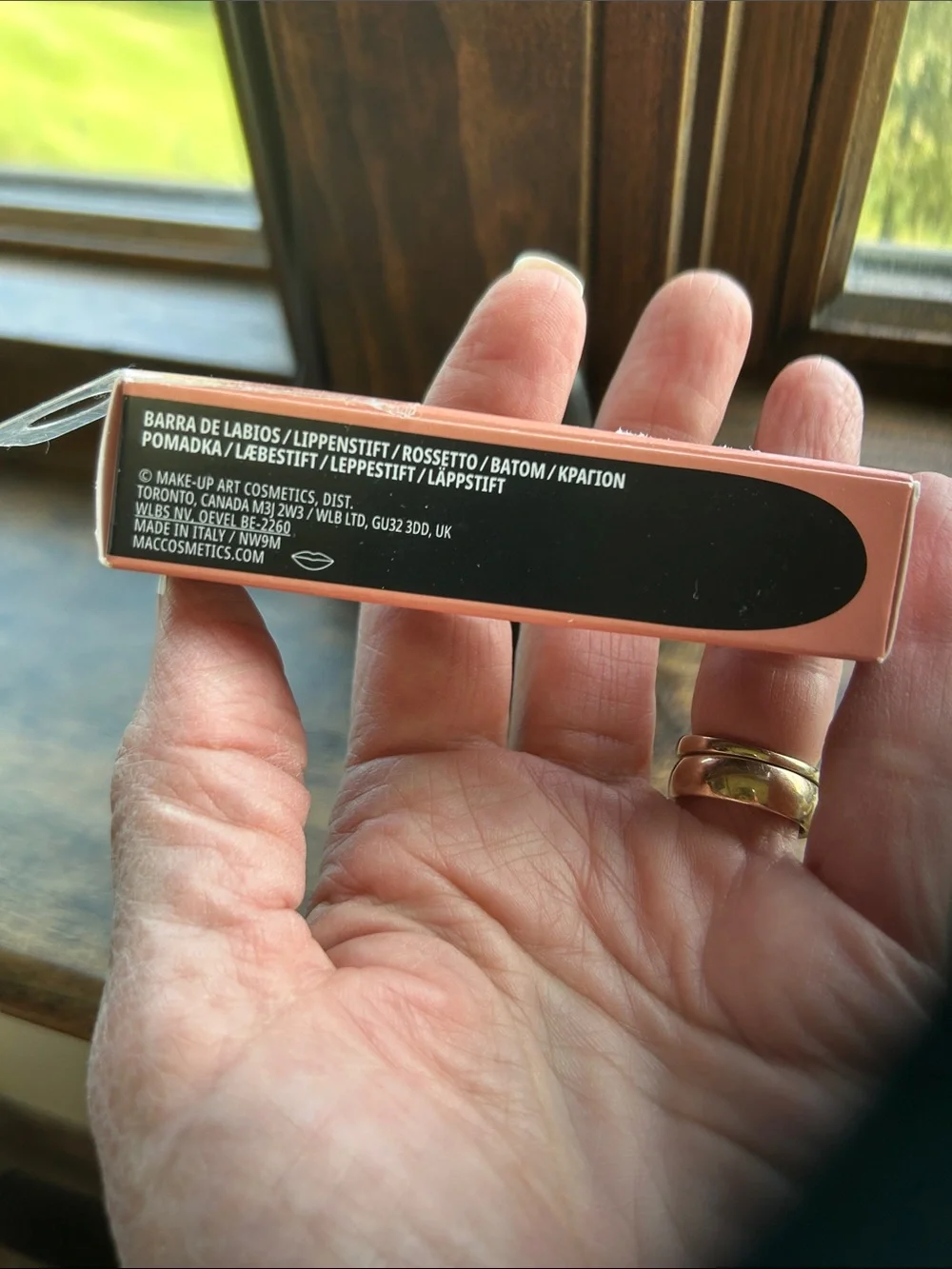 MAC Cosmetics mac satin